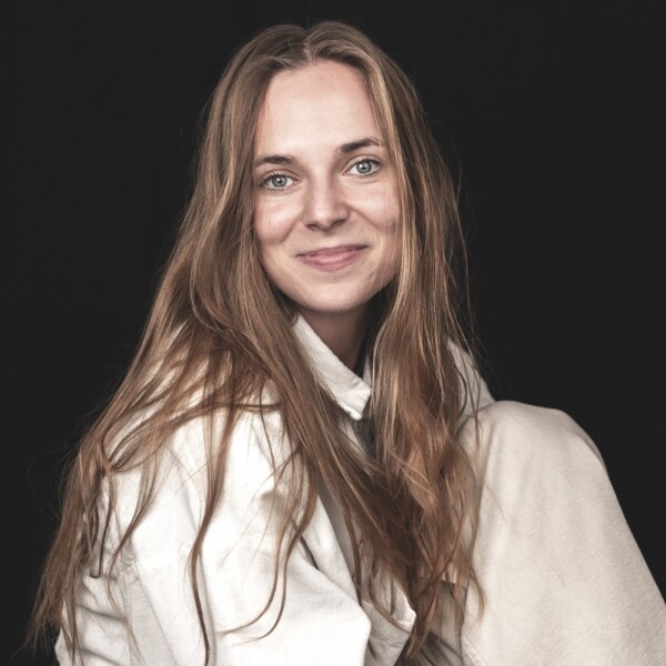 Sára Polyáková