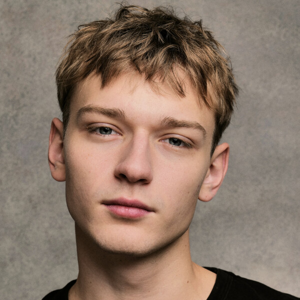 Tomas Sean Pšenička