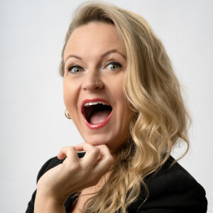 Tereza Ria Sochorová (née Helšusová)