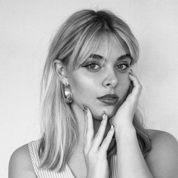 Julie Viktorie Louthanová