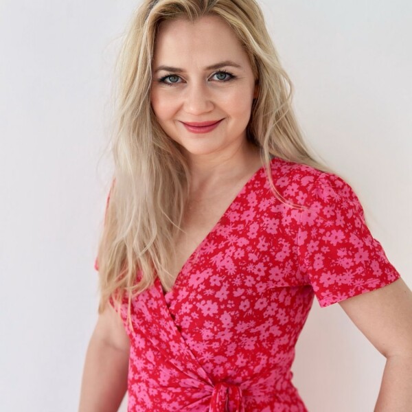 Lucie Linhartová