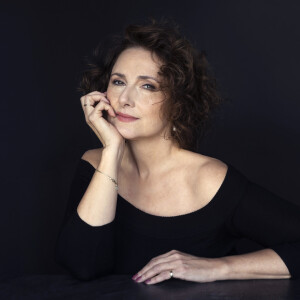 ZUZANA MAURÉRY