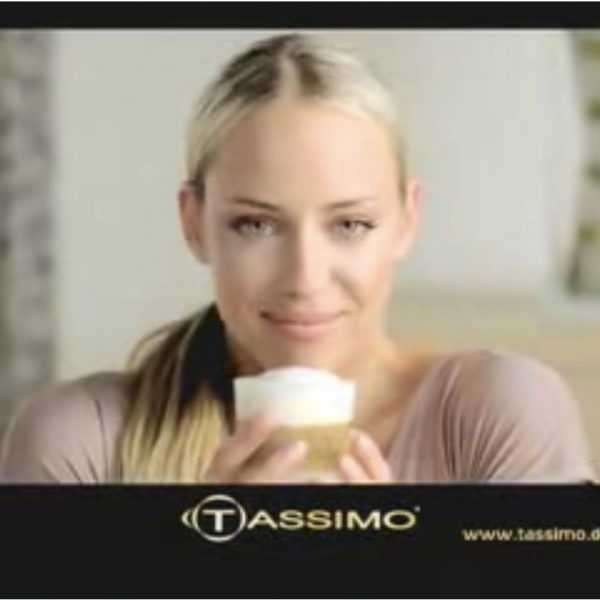Kateřina Mátlová v Tassimo commercial